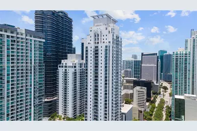 1060 Brickell Ave #1605, Miami, FL 33131 - Photo 21