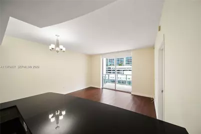 1060 Brickell Ave #1605, Miami, FL 33131 - Photo 15