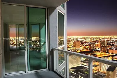 253 NE 2nd St #4303, Miami, FL 33132 - Photo 13