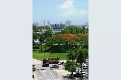 253 NE 2nd St #4303, Miami, FL 33132 - Photo 35