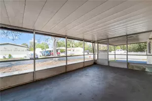 730 NW 214th Ave, Pembroke Pines, FL 33029 - Photo 5