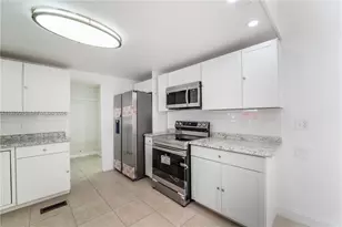 730 NW 214th Ave, Pembroke Pines, FL 33029 - Photo 21