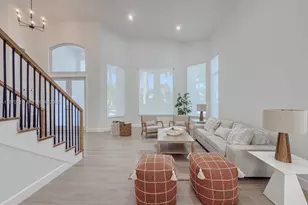 2556 Jardin Manor, Weston, FL 33327 - Photo 1