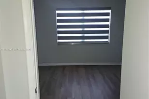 12501 SW 14th St, Pembroke Pines, FL 33027 - Photo 13