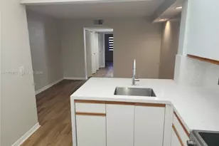 12501 SW 14th St, Pembroke Pines, FL 33027 - Photo 7