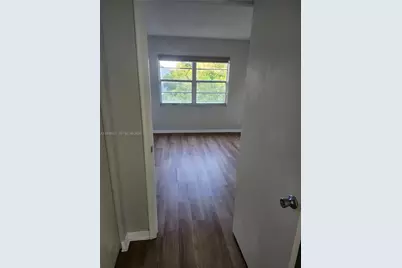 [Address not provided], Pembroke Pines, FL 33027 - Photo 23