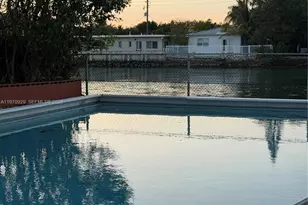 7900 Tatum Waterway Dr, Miami Beach, FL 33141 - Photo 49