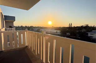 7900 Tatum Waterway Dr, Miami Beach, FL 33141 - Photo 5