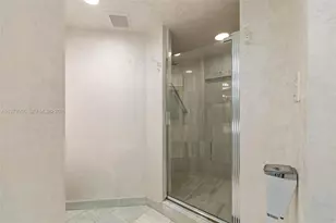 16425 Collins Ave, Sunny Isles Beach, FL 33160 - Photo 37