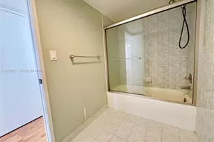 210 174th St, Sunny Isles Beach, FL 33160 - Photo 33