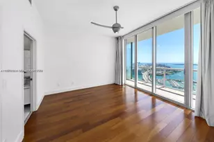 888 Biscayne Blvd, Miami, FL 33132 - Photo 7