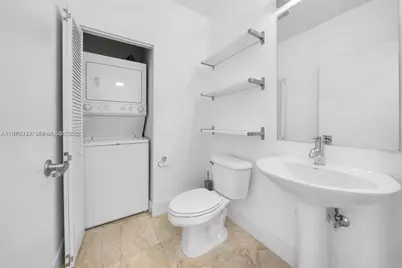 888 Biscayne Blvd #4503, Miami, FL 33132 - Photo 13