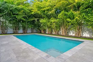 225 NE 3rd St, Boca Raton, FL 33432 - Photo 35