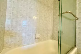 210 174th St, Sunny Isles Beach, FL 33160 - Photo 21