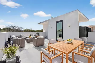 529 NE 61st St, Miami, FL 33137 - Photo 21