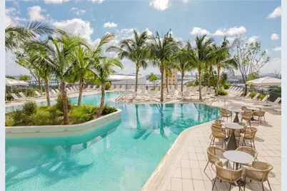 159 NE 6th St #2707, Miami, FL 33132 - Photo 15