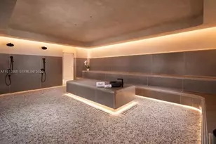 159 NE 6th St, Miami, FL 33132 - Photo 19