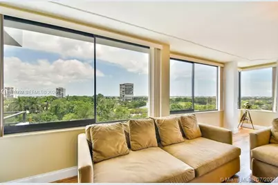 1500 Presidential Way #804, West Palm Beach, FL 33401 - Photo 3