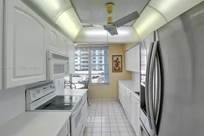 4280 Galt Ocean Dr #2K, Fort Lauderdale, FL 33308 - Photo 3