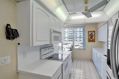 4280 Galt Ocean Dr #2K, Fort Lauderdale, FL 33308 - Photo 3