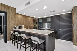 200 Biscayne Blvd Way, Miami, FL 33131 - Photo 5