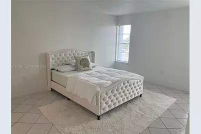 7705 Abbott Ave #502, Miami Beach, FL 33141 - Photo 7