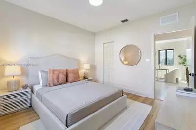 2385 SW 22nd Ter, Miami, FL 33145 - Photo 17