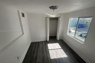 2758 SW 3rd St, Miami, FL 33135 - Photo 17