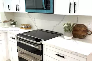 14335 SW 109th Ct, Miami, FL 33176 - Photo 13