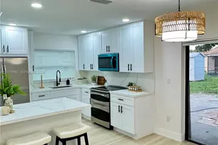 14335 SW 109th Ct, Miami, FL 33176 - Photo 7