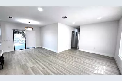 14335 SW 109th Ct, Miami, FL 33176 - Photo 9