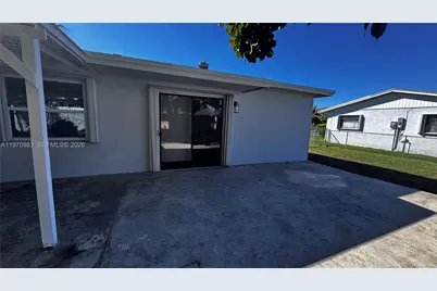 14335 SW 109th Ct, Miami, FL 33176 - Photo 19