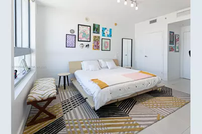 90 SW 3rd St #1611, Miami, FL 33130 - Photo 15