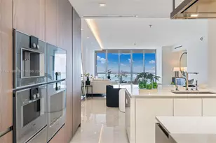 18501 Collins Ave, Sunny Isles Beach, FL 33160 - Photo 21