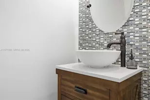 2950 NW 106th Ave, Sunrise, FL 33322 - Photo 17