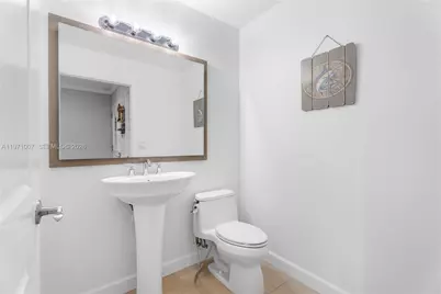 1945 S Ocean Dr #2209, Hallandale Beach, FL 33009 - Photo 19