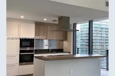 1000 Brickell Plz #3312, Miami, FL 33131 - Photo 5