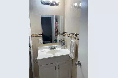 1230 W 54th St #211A, Hialeah, FL 33012 - Photo 9