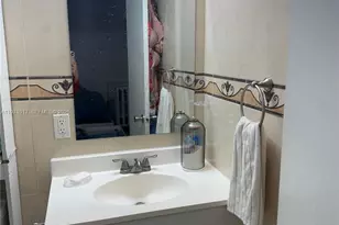 1230 W 54th St, Hialeah, FL 33012 - Photo 9