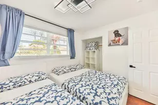 [Address not provided], Miami, FL 33180 - Photo 9