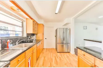 [Address not provided], Miami, FL 33180 - Photo 13