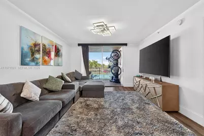 2133 Renaissance Blvd #203, Miramar, FL 33025 - Photo 7