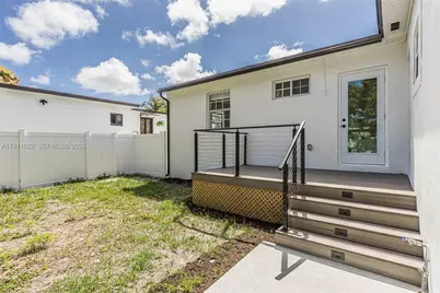 941 NE 154th St, North Miami Beach, FL 33162 - Photo 51
