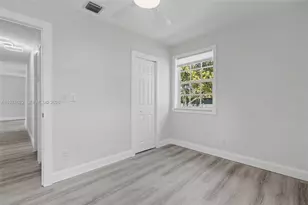 941 NE 154th St, North Miami Beach, FL 33162 - Photo 25