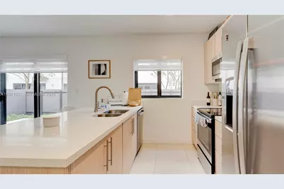 1168 NW 1st St, Florida City, FL 33034 - Photo 13