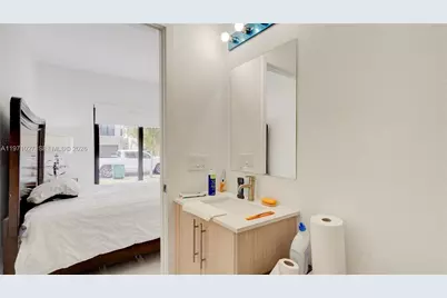 1168 NW 1st St, Florida City, FL 33034 - Photo 23