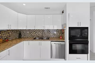 13758 SW 160th Ter, Miami, FL 33177 - Photo 17