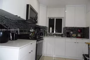 3491 Palm Ave, Hialeah, FL 33012 - Photo 3