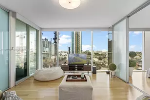 1040 Biscayne Blvd, Miami, FL 33132 - Photo 1