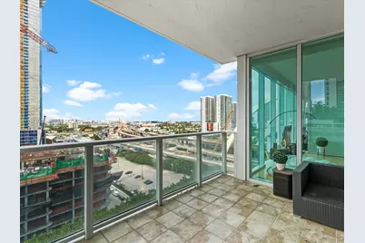 1040 Biscayne Blvd #1107, Miami, FL 33132 - Photo 35